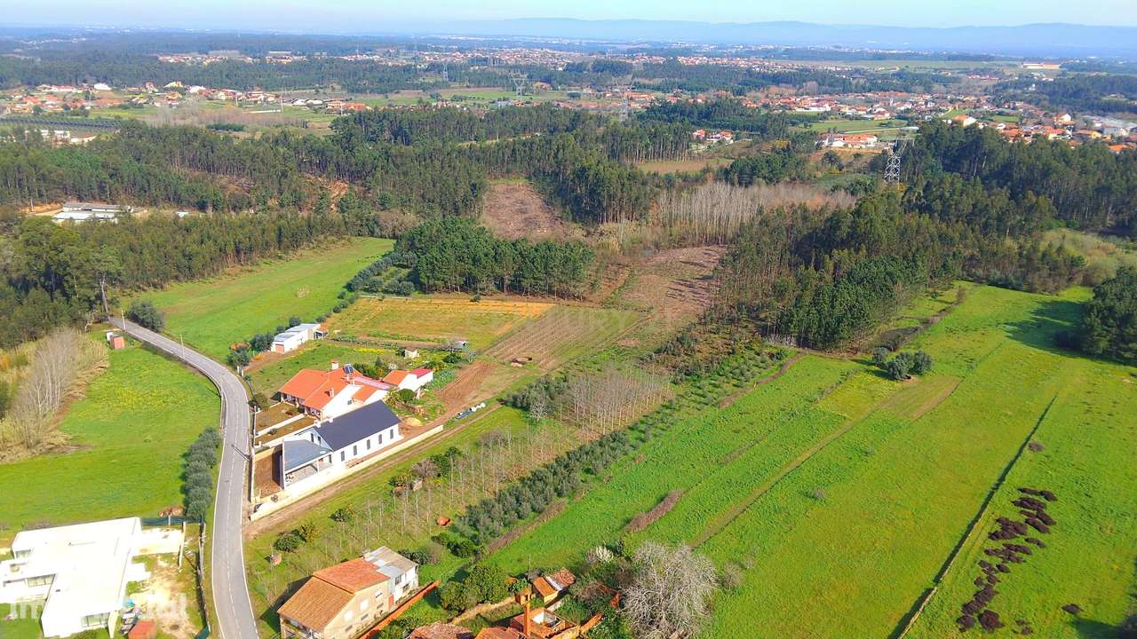 Terreno com viabilidade de construção em Vilarinho do Bairro - Grande imagem: 3/9