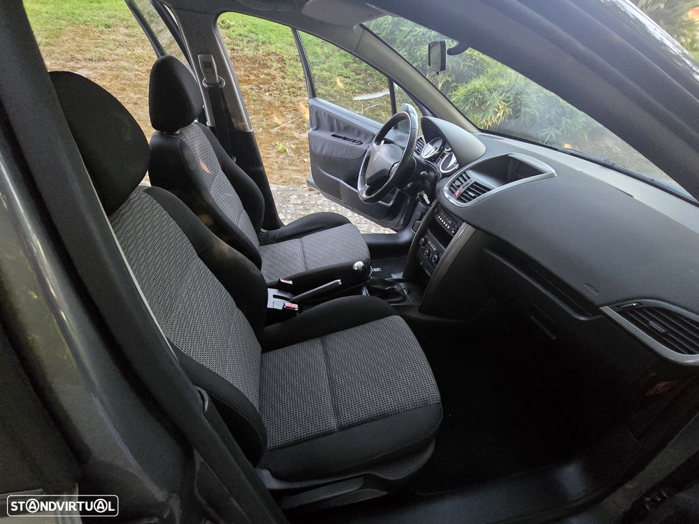 Peugeot 207 1.6 HDi Sport - 3
