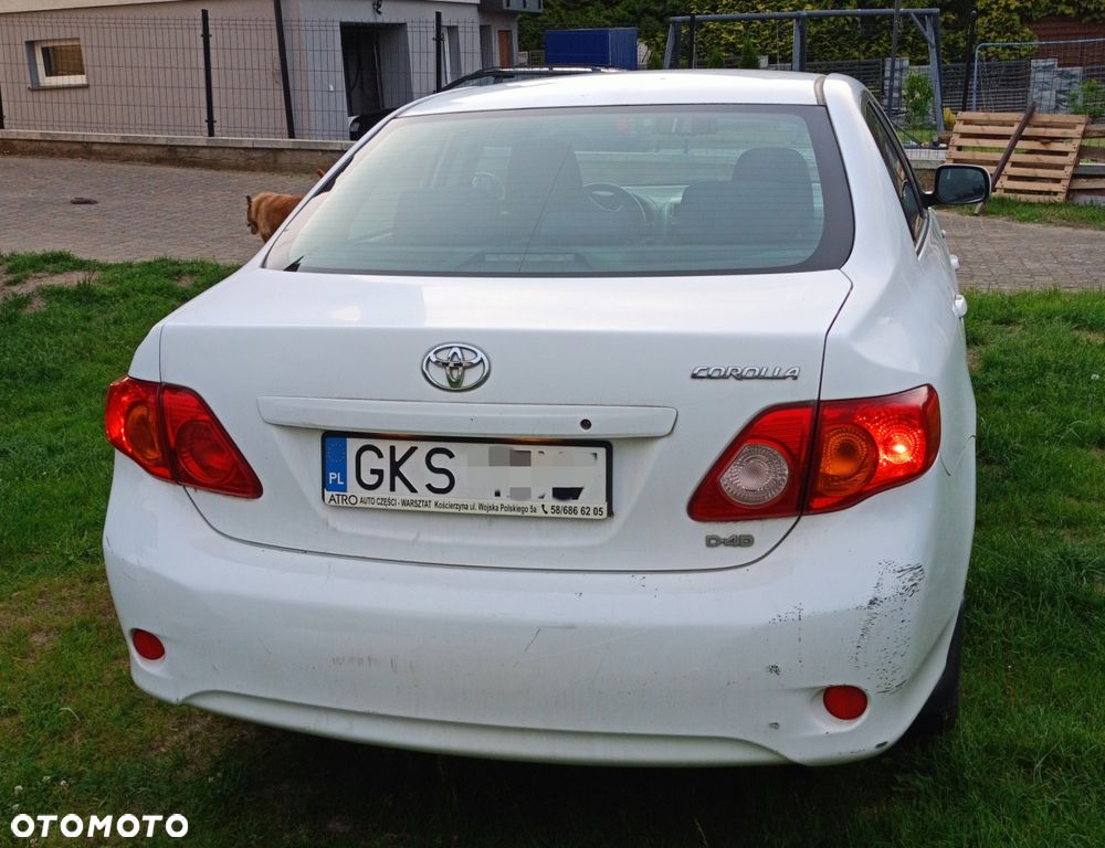 Toyota Corolla - 3