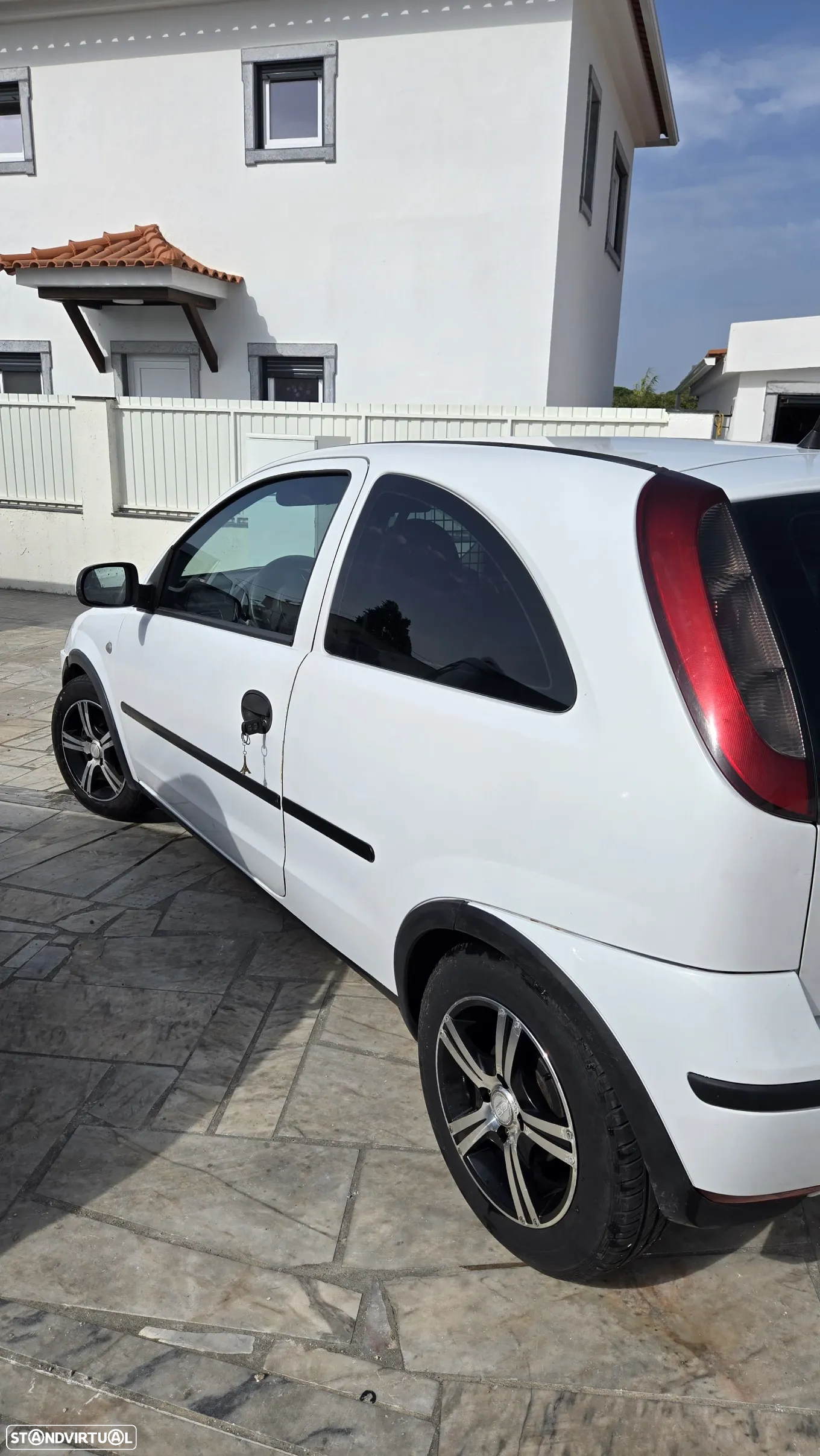 Opel Corsa - 3