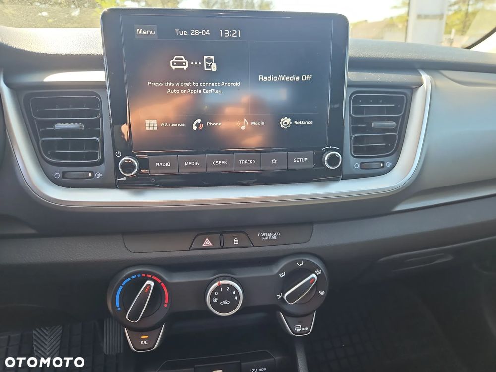 Kia Stonic 1.0 T-GDI M - 11