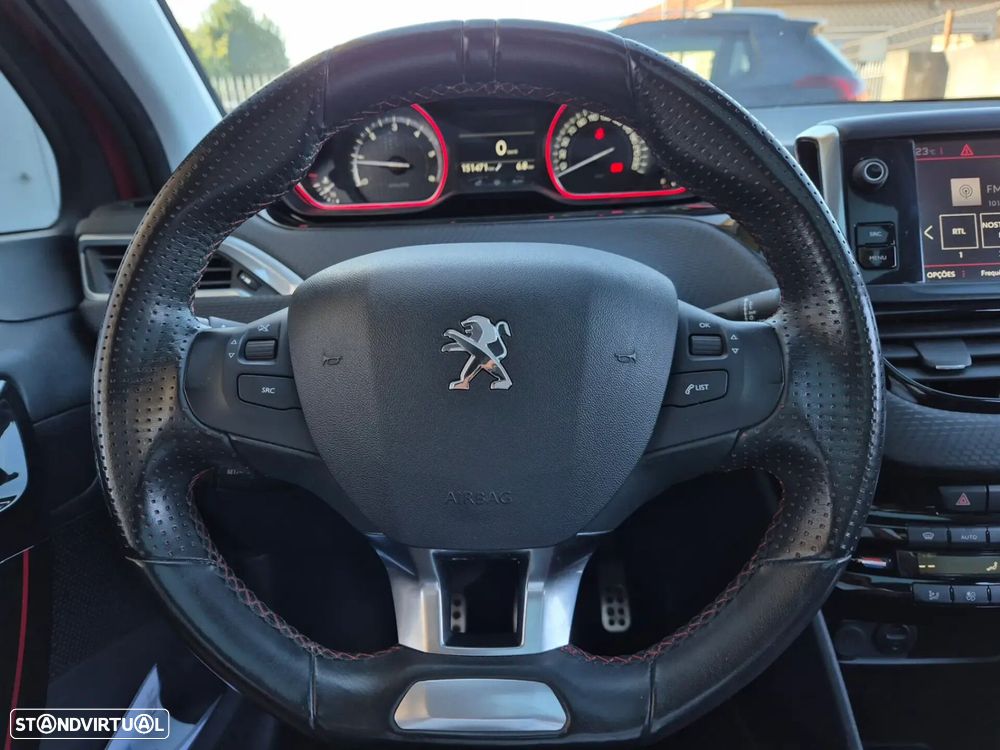 Peugeot 2008 - 19