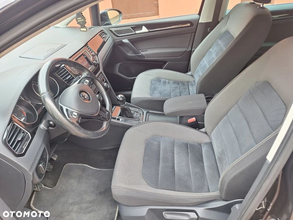 Volkswagen Golf Sportsvan 2.0 TDI (BlueMotion Technology) Highline - 17