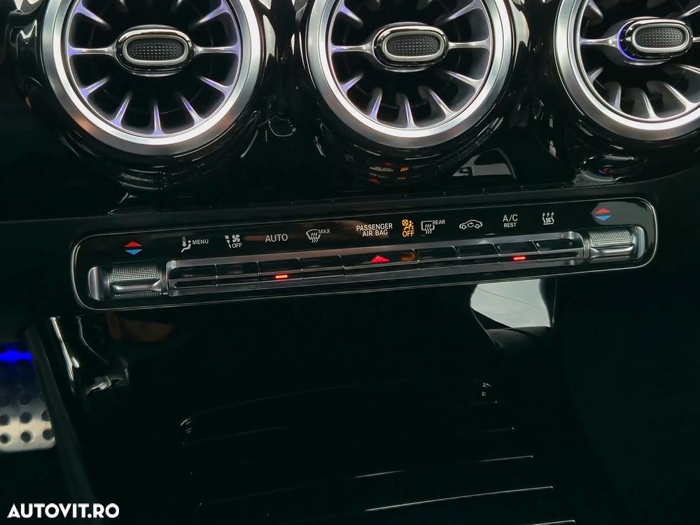 Mercedes-Benz CLA 250 e 8G-DCT AMG Line Advanced Plus - 28
