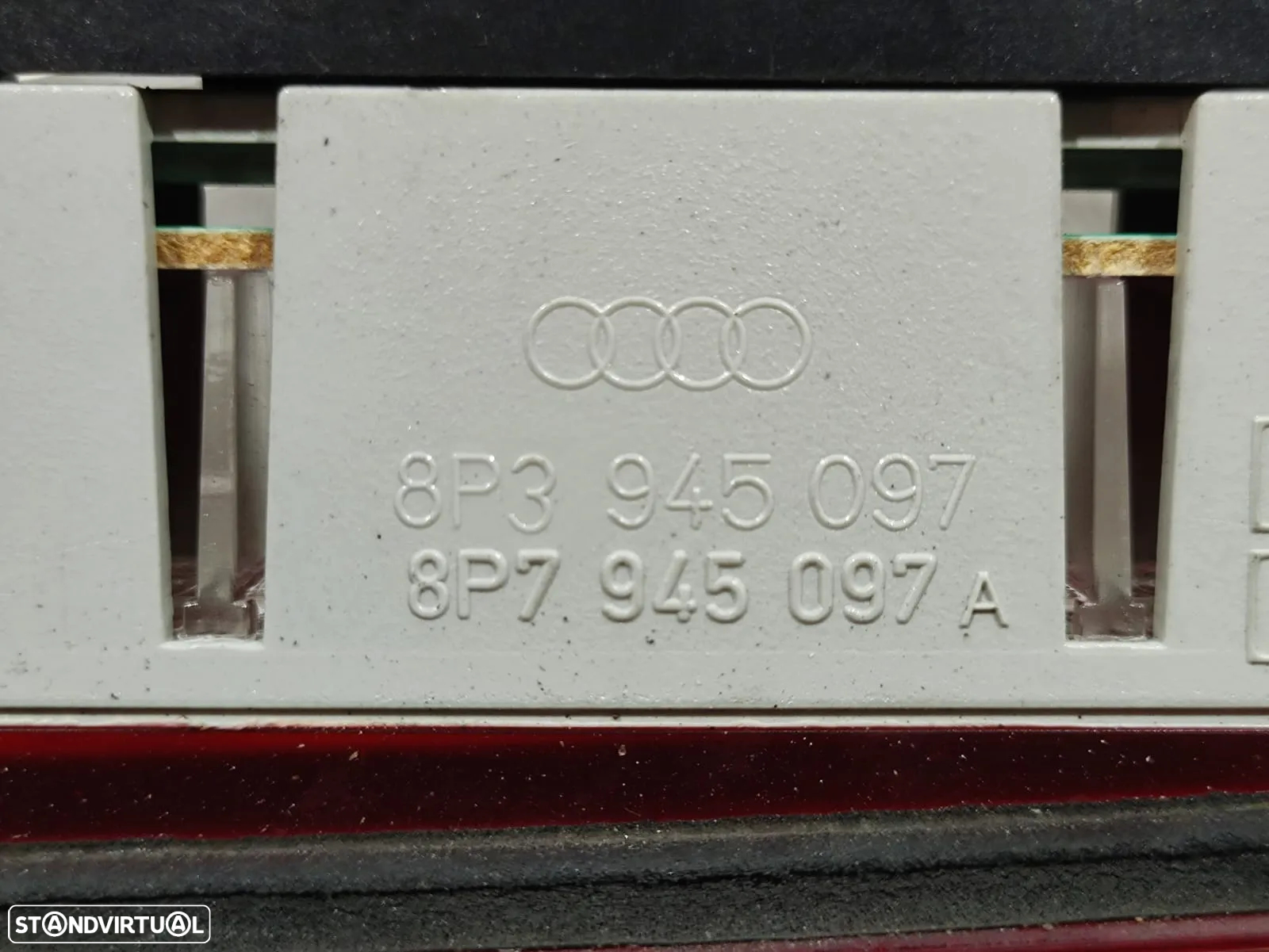 3° stop Audi A3 S3 8P 3 portas A3 Cabrio original - 7