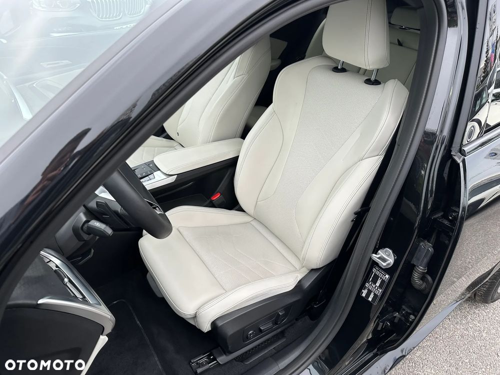BMW X2 sDrive20i mHEV M Sport - 14