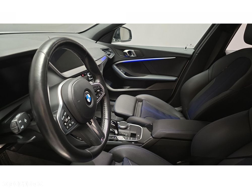 BMW Seria 1 118d M Sport - 28