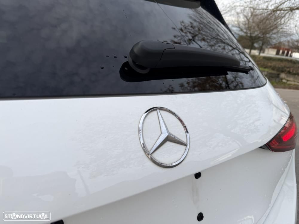 Mercedes-Benz C 300 e T 9G-TRONIC AMG Line - 16