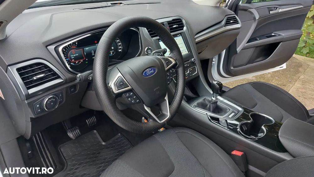 Ford Mondeo 1.5 TDCi ECOnetic Start-Stopp Titanium - 5