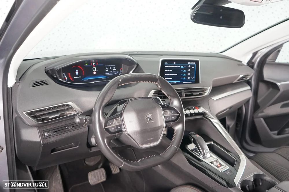 Peugeot 5008 1.5 BlueHDi Allure EAT8 - 12