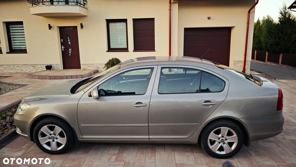 Skoda Octavia 1.6 TDI Ambition DSG - 5