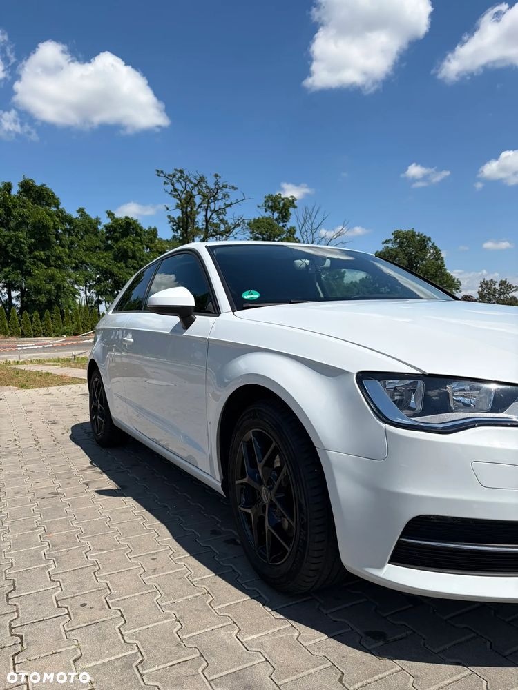 Audi A3 3-drzwiowe 1.4 TFSI S tronic Ambiente - 8