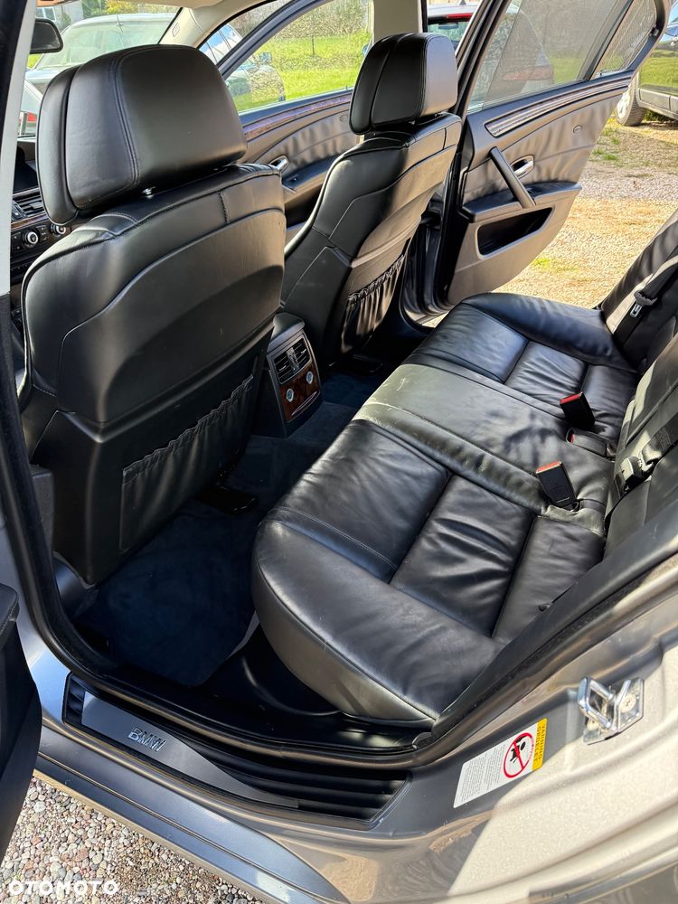 BMW Seria 5 530i - 15