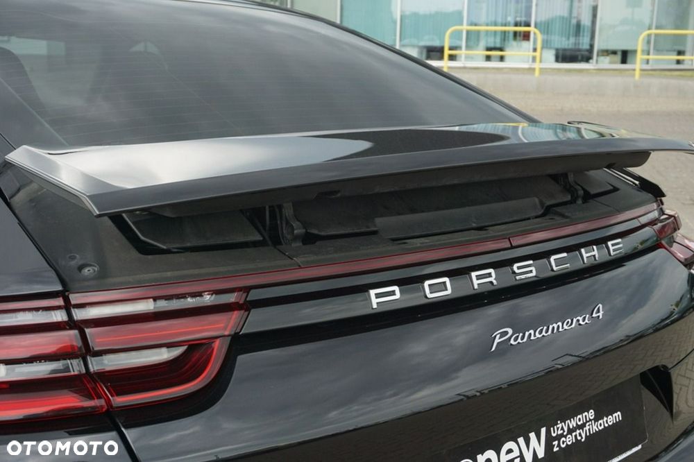 Porsche Panamera 4 - 34