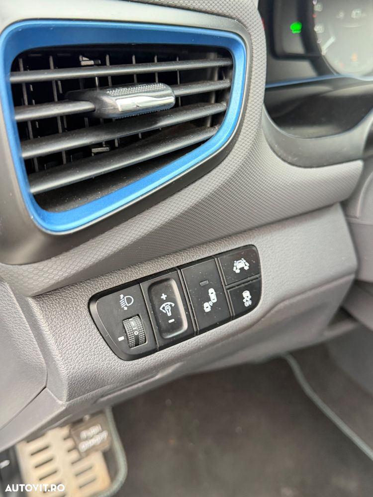 Hyundai IONIQ Hybrid 1.6 GDI Premium - 11