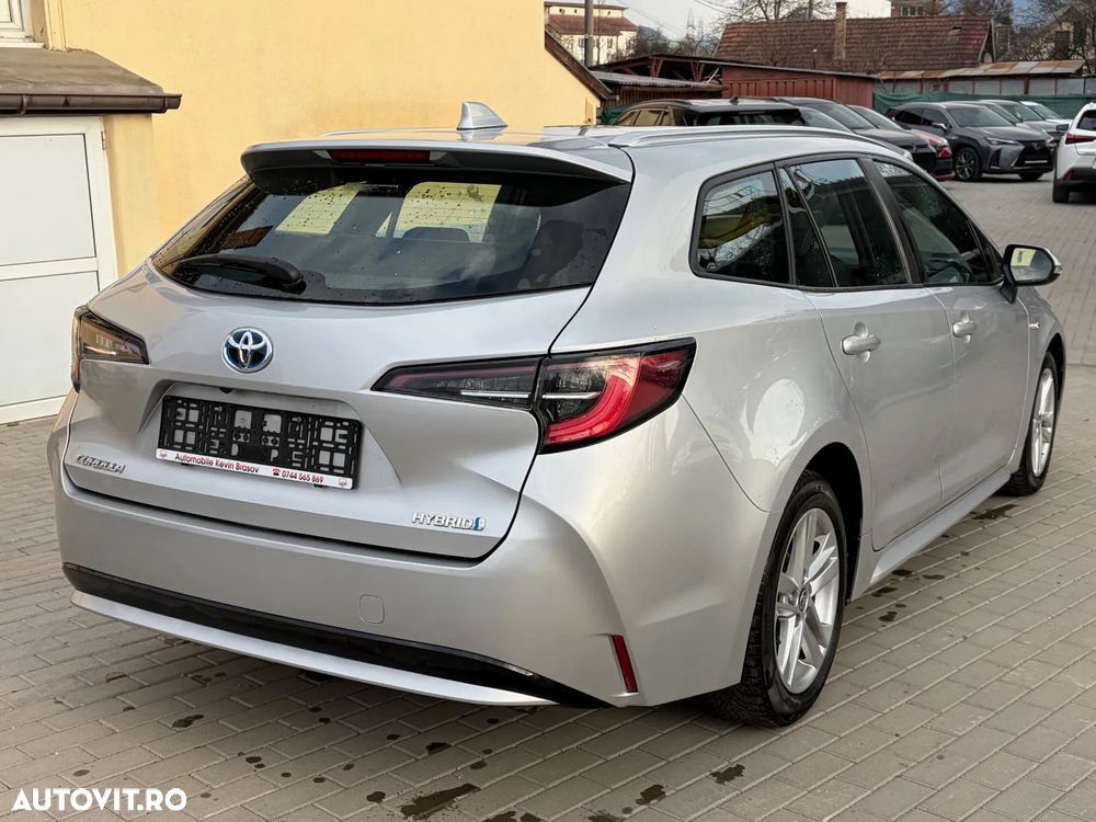 Toyota Corolla 1.8 HSD Business - 4