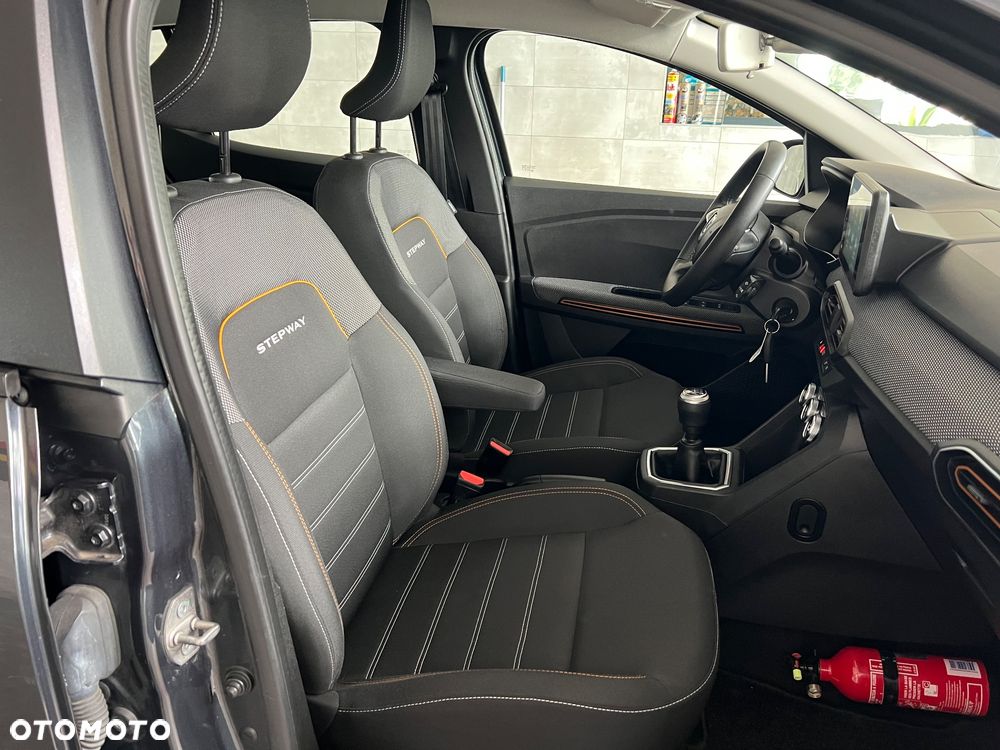 Dacia Sandero 1.0 TCe Laureate S&S - 27