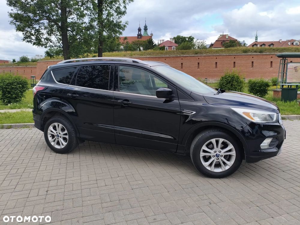 Ford Escape - 12