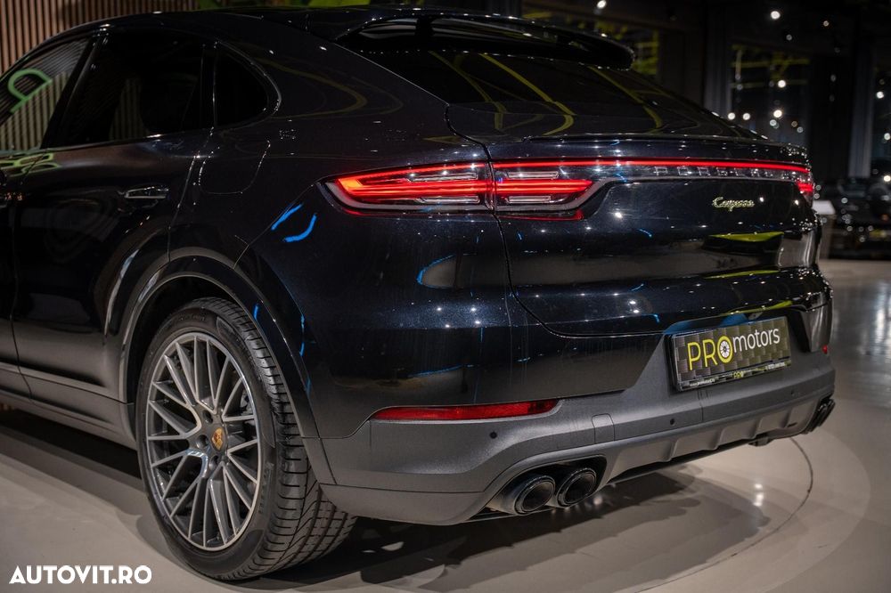 Porsche Cayenne Coupe - 16