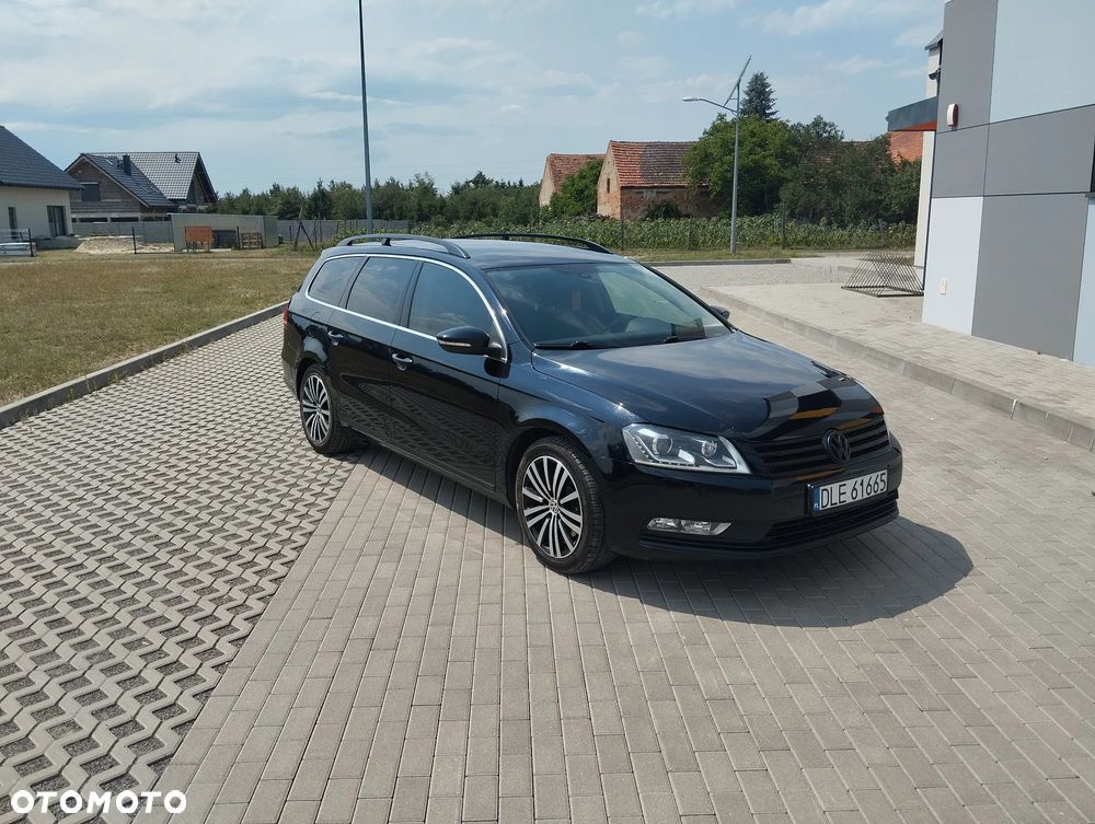 Volkswagen Passat 2.0 TDI Comfortline DSG - 2