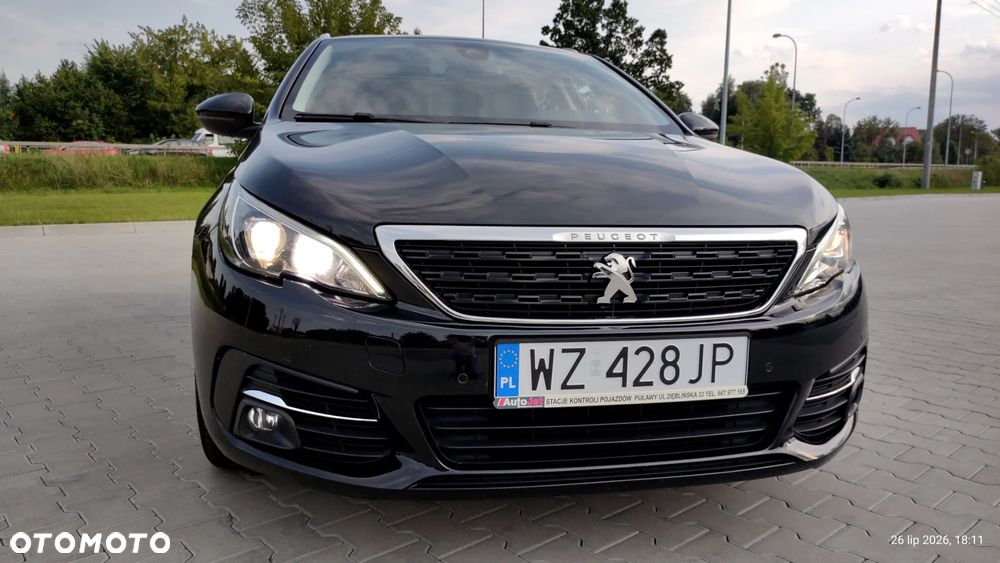 Peugeot 308 1.2 PureTech Allure S&S - 10