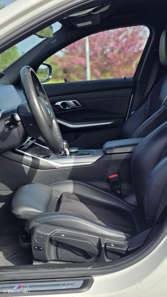 BMW 318 d Pack M Auto - 13