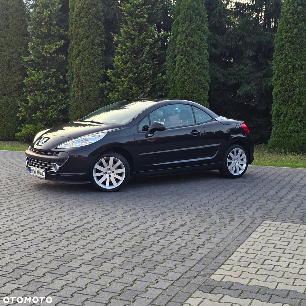 Peugeot 207 CC 120 VTi Black&White Edition - 4