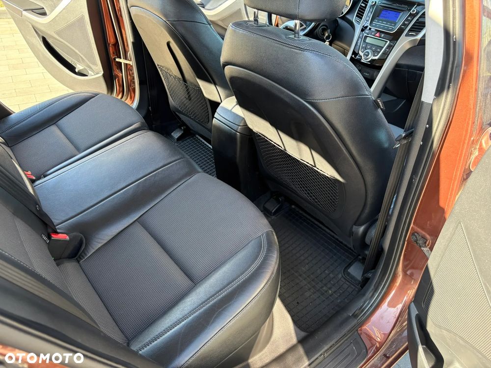Hyundai i30 1.6 CRDi Style - 9