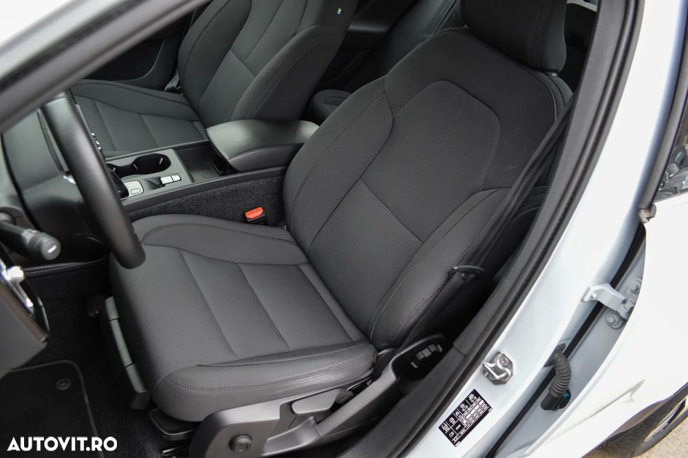 Volvo XC 40 T4 Recharge DKG Plus Bright - 27