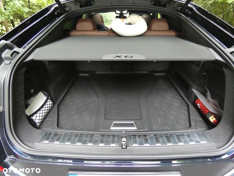 BMW X6 - 29