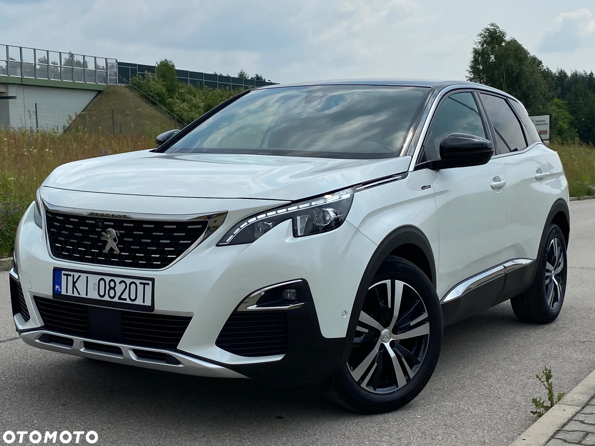 Peugeot 3008 1.5 BlueHDi GT S&S - 4