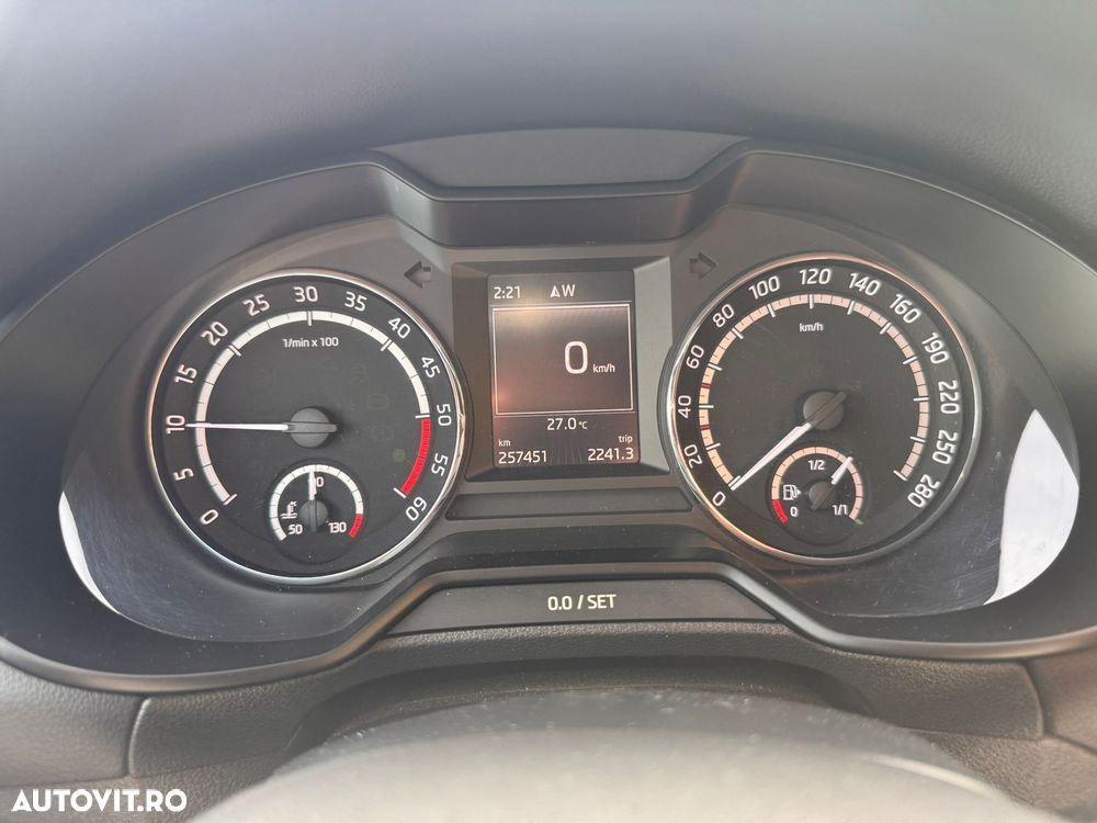 Skoda Octavia - 9