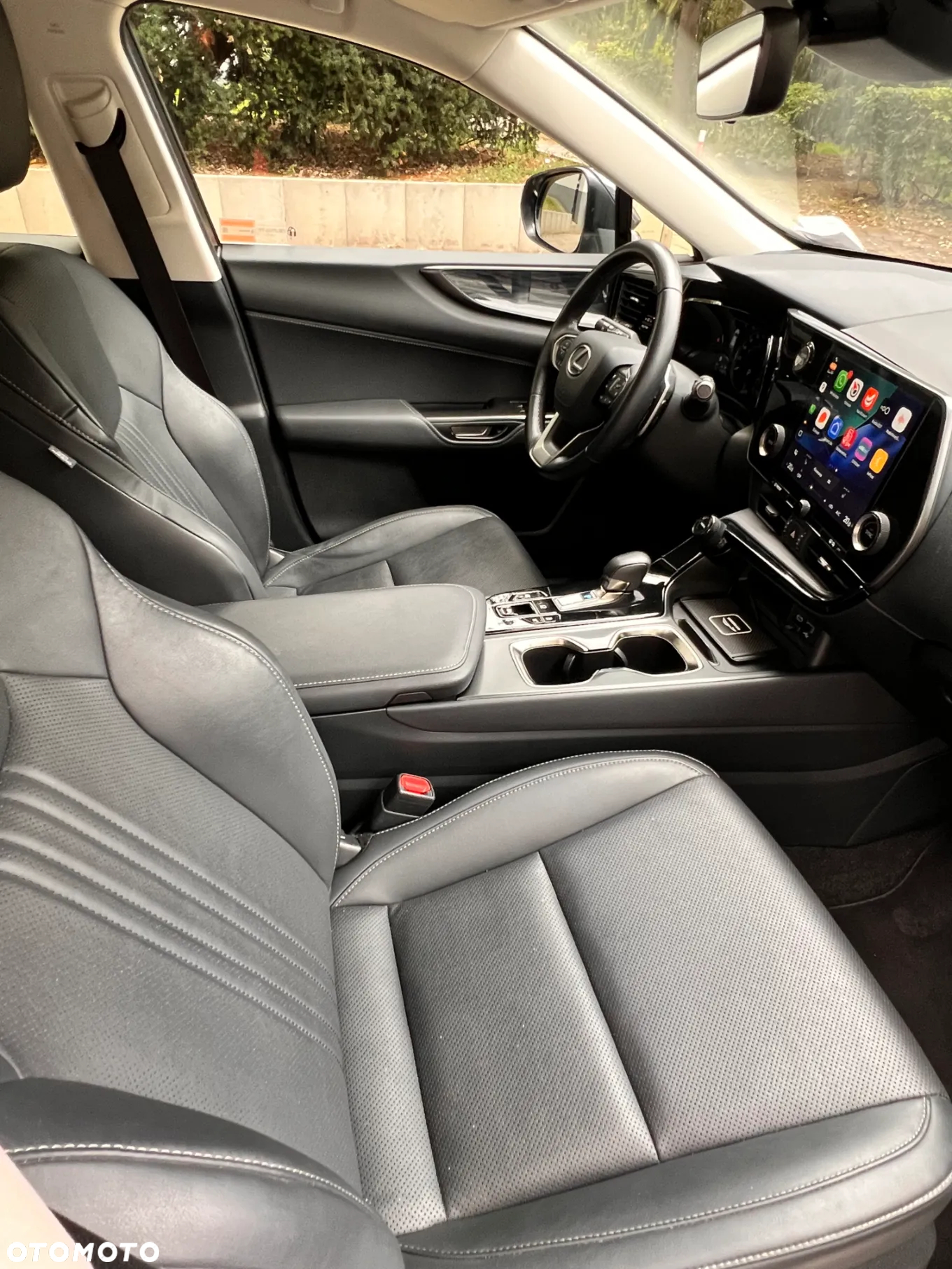 Lexus NX 350h Business AWD - 10