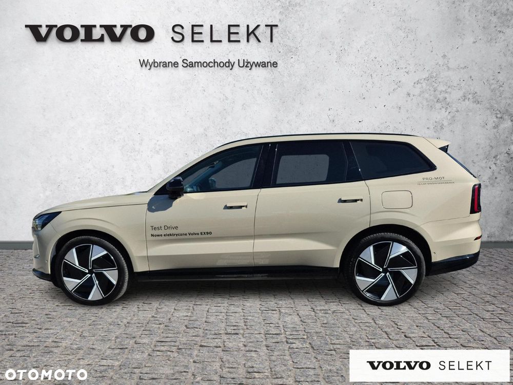 Volvo EX90 - 3