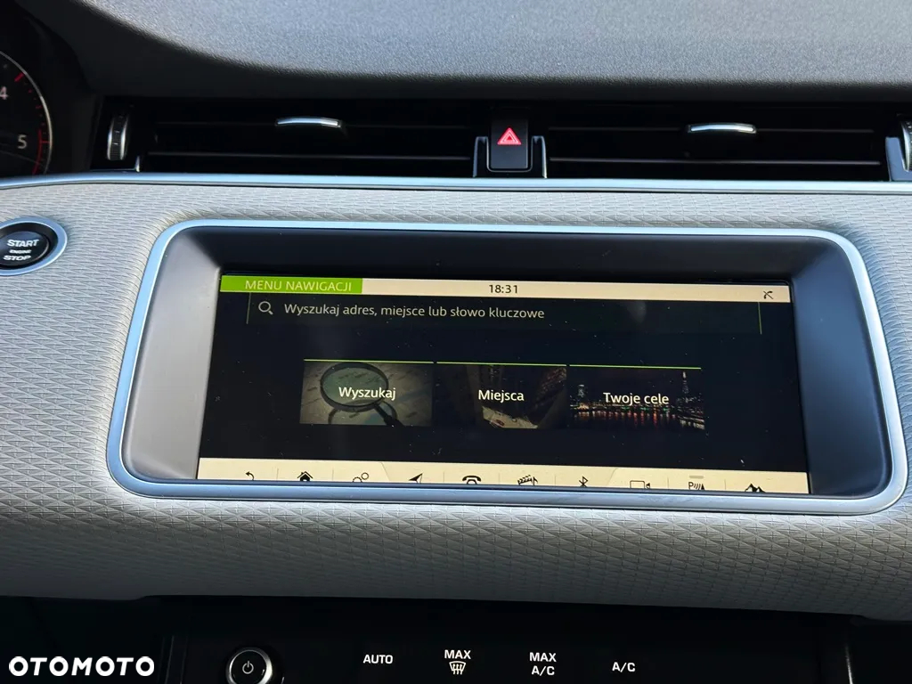 Land Rover Range Rover Evoque TD4 Sky View - 38