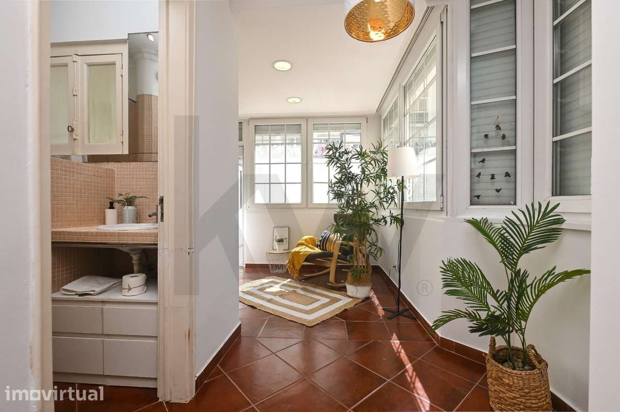 Apartamento T1 moderno na Av. Almirante Reis – Excelente Investimento - Grande imagem: 4/19