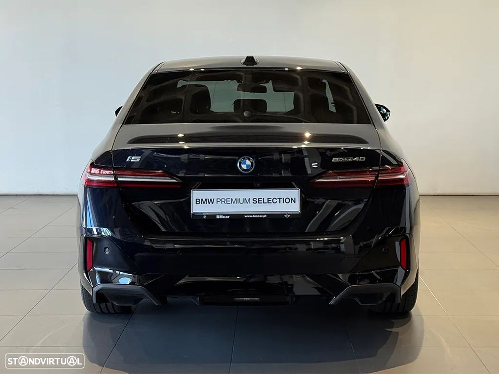 BMW i5 eDrive40 Pack Desportivo M - 5