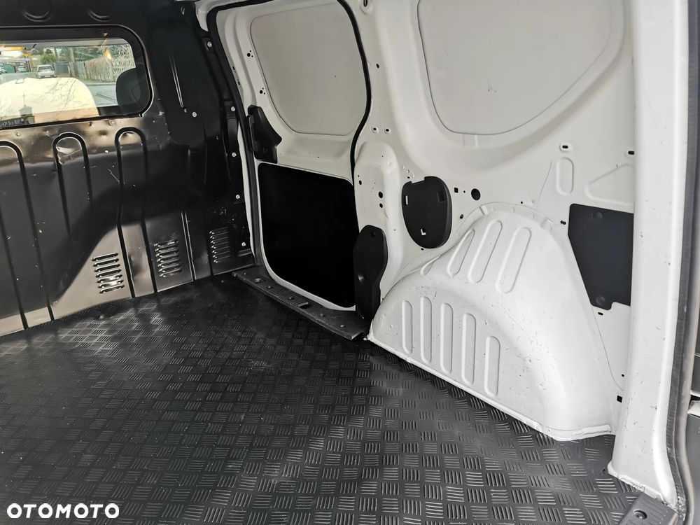 Dacia Dokker - 9