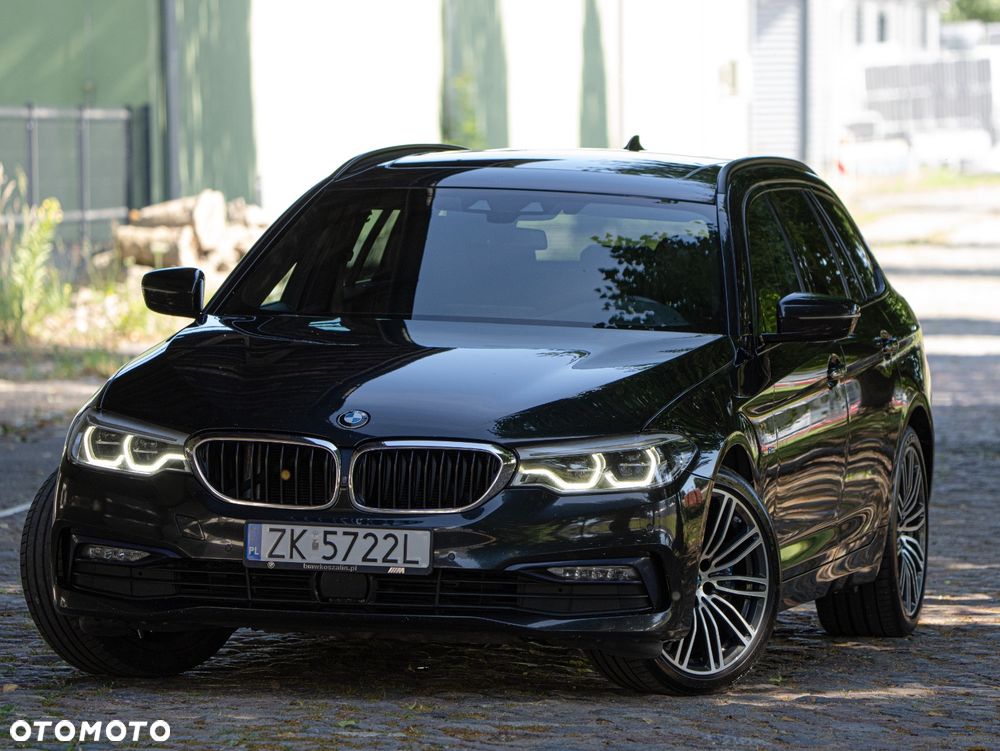 BMW Seria 5 530d xDrive Sport Line - 3