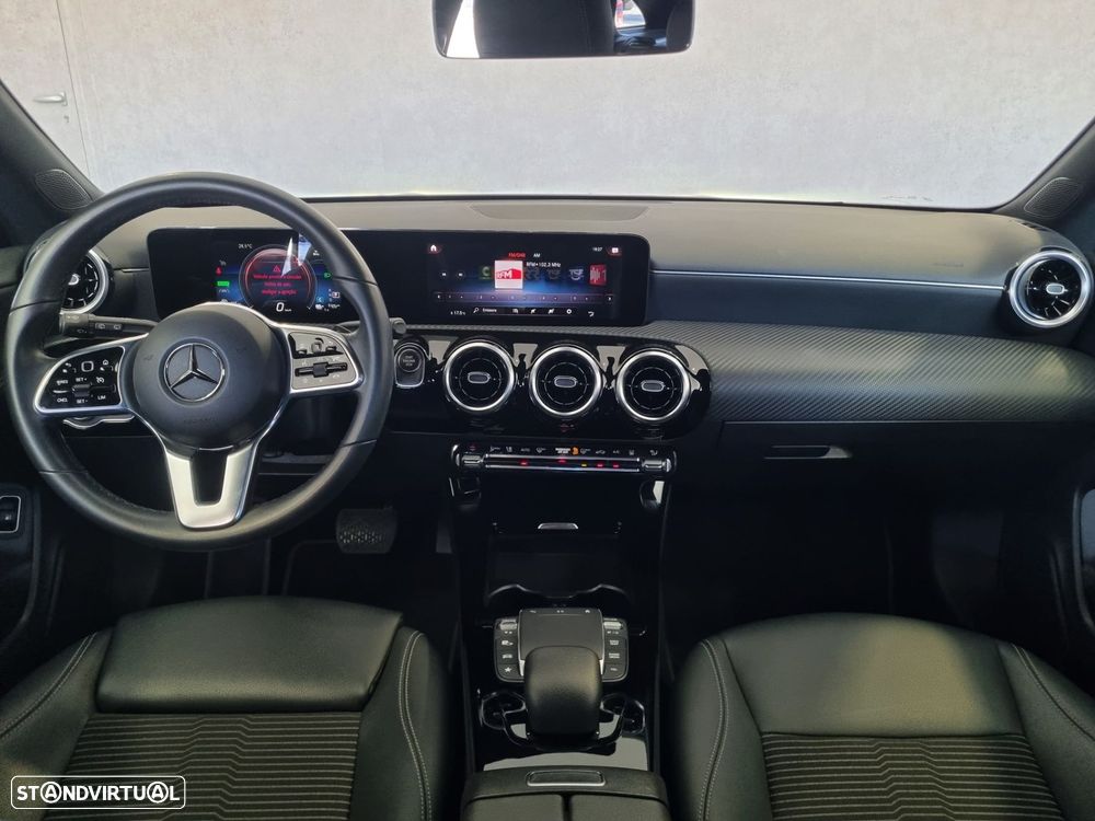 Mercedes-Benz CLA 250 e Shooting Brake Style Plus - 10