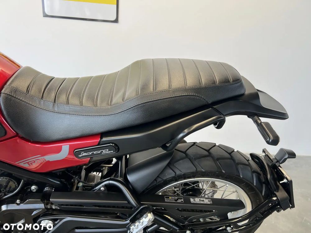 Benelli Leoncino Trail - 16