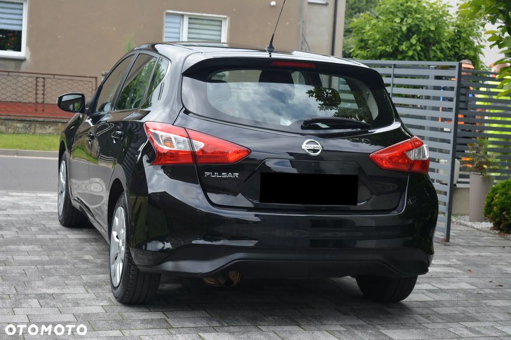 Nissan Pulsar 1.2 DIG-T Tekna EU6 - 27