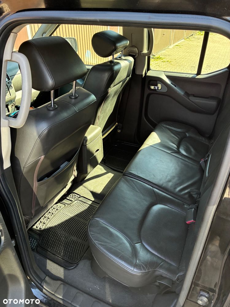 Nissan Navara - 8
