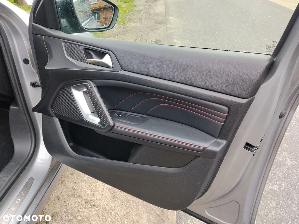 Peugeot 308 1.5 BlueHDi GT Pack S&S EAT8 - 17