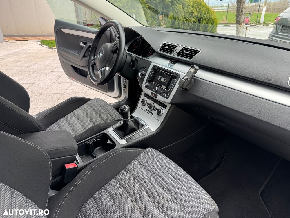 Volkswagen Passat 2.0 TDI BlueMotion Technology Highline - 6