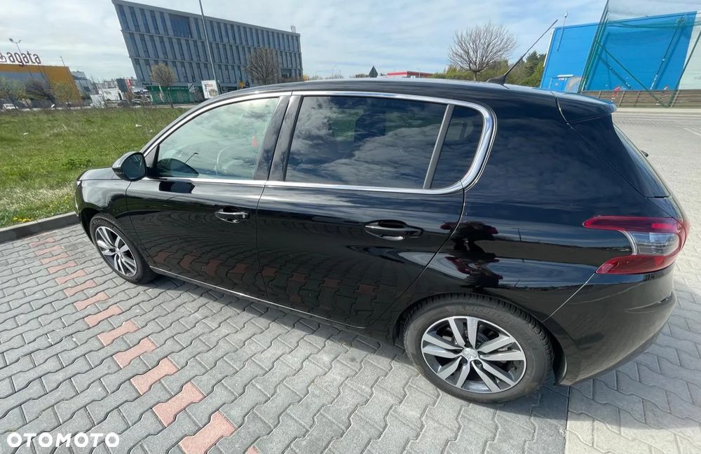 Peugeot 308 1.5 BlueHDi Allure S&S EAT8 - 8