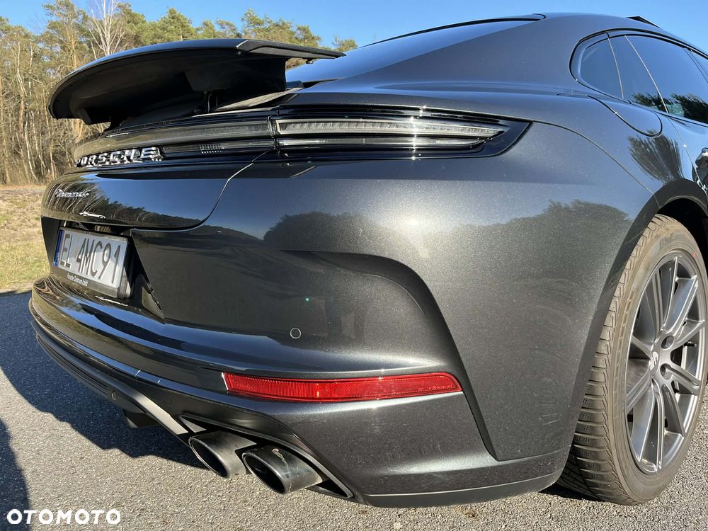 Porsche Panamera - 30