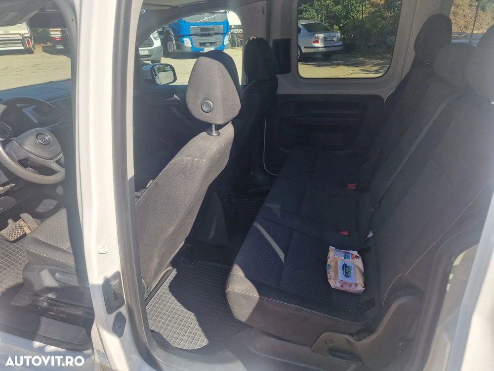 Volkswagen Caddy 2.0 TDI DSG - 12