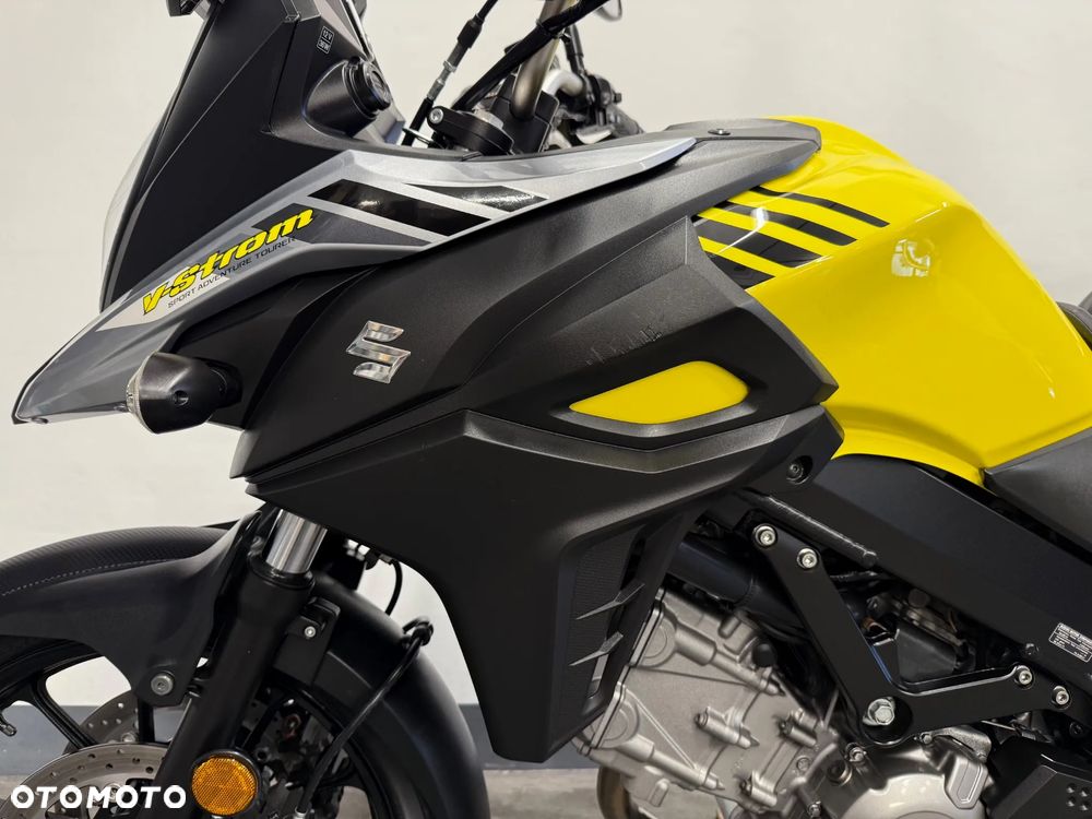 Suzuki V-STROM - 21