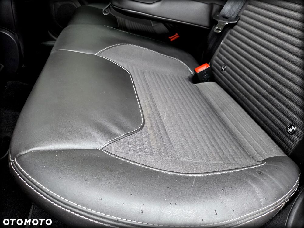 Ford Focus 2.0 TDCi Titanium ASS PowerShift - 7